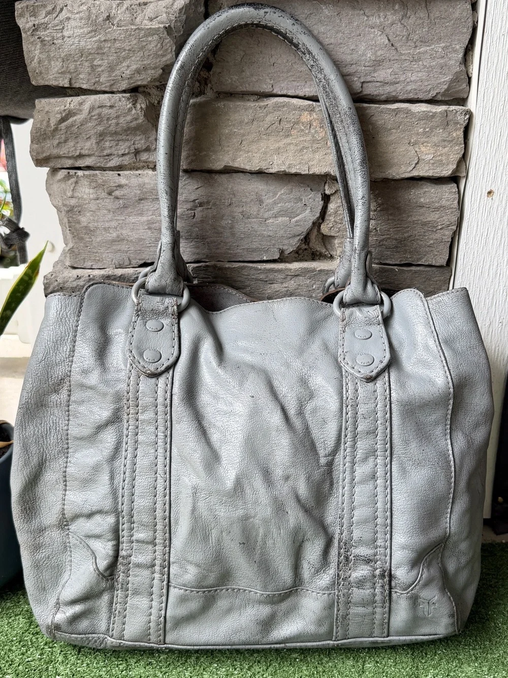 Frye Melissa Tote Ice Grey Leather Women’s Shoulder Bag